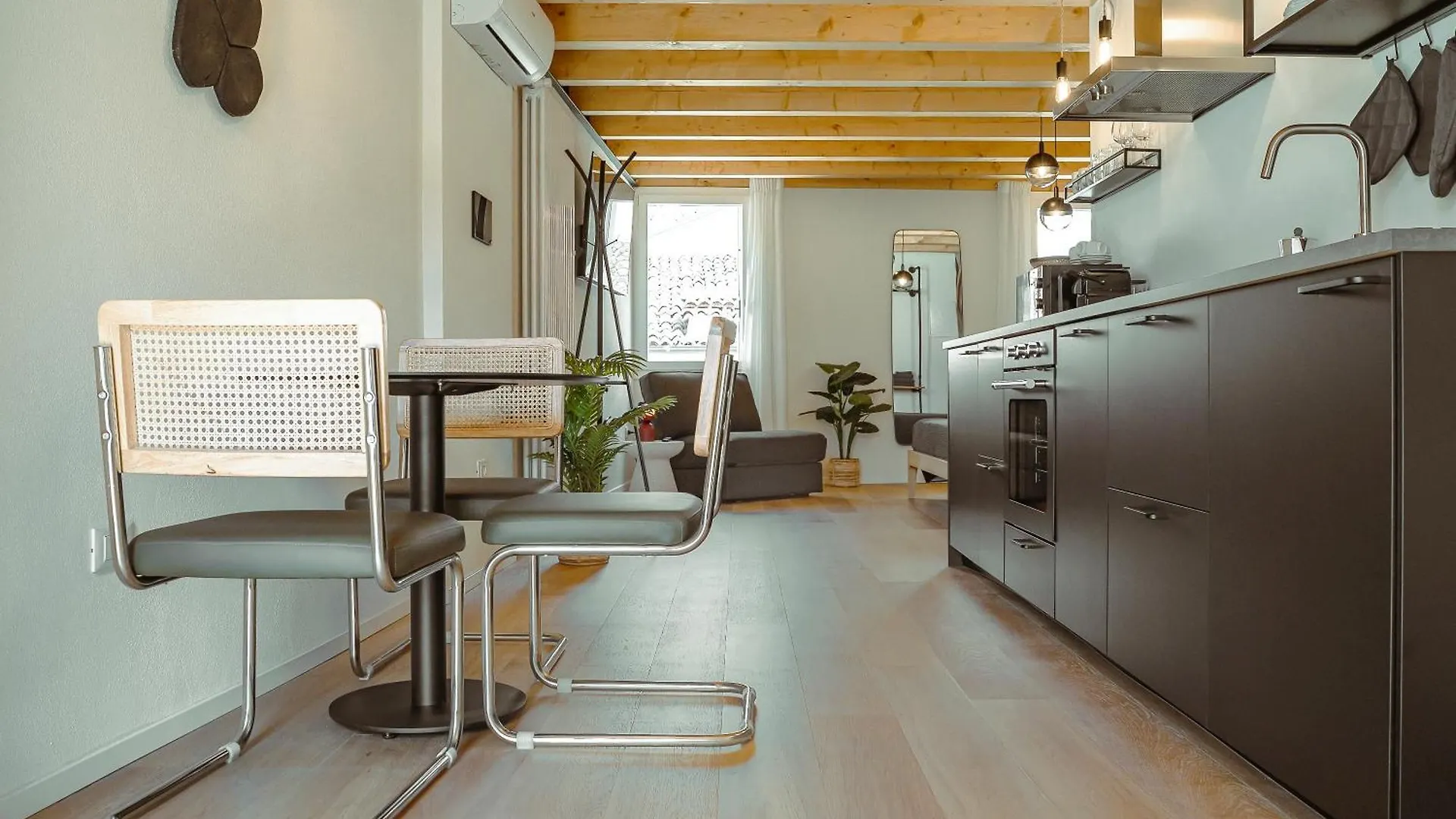 Bre Apartments - Lumen Vicenza 0*,